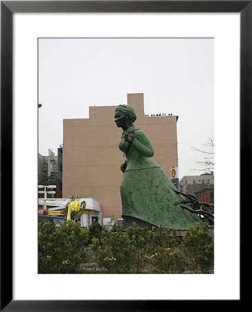 Harlem by Miguel Paredes Pricing Limited Edition Print image