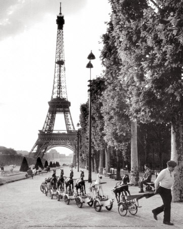 La Cavalerie Du Champs De Mars by Robert Doisneau Pricing Limited Edition Print image