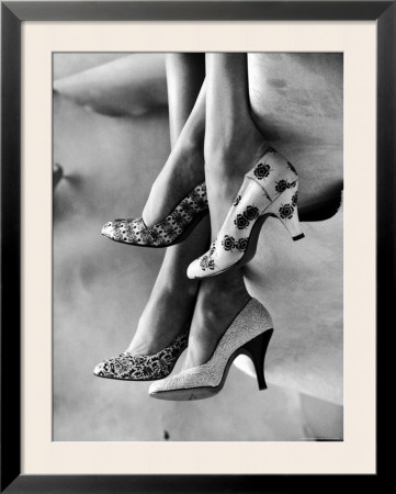 Models Displaying Printed Leather Shoes by Gordon Parks Pricing Limited Edition Print image