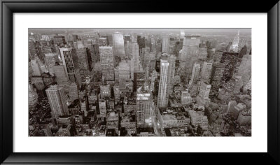 Looking Up Fifth Avenue by Henri Silberman Pricing Limited Edition Print image