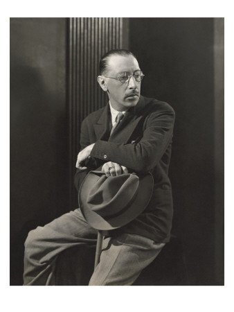 Vanity Fair - November 1927 by George Hoyningen-Huene Pricing Limited Edition Print image