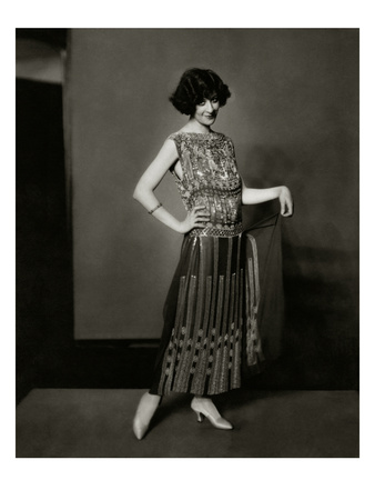 Vanity Fair - August 1925 by Edward Steichen Pricing Limited Edition Print image
