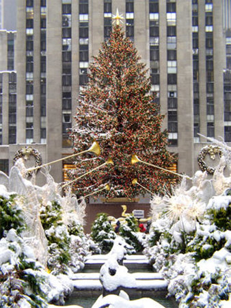 Christmas Tree At Rockefeller Center by Igor Maloratsky Pricing Limited Edition Print image