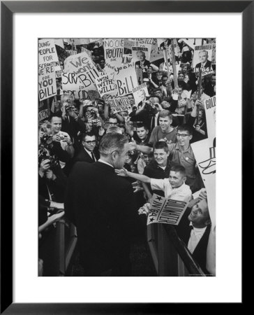 Governor William W. Scranton, De-Planing At Gop Convention by John Loengard Pricing Limited Edition Print image