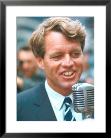 Robert F. Kennedy Speaking On Behalf Of New York State Democratic Candidates by Bill Eppridge Pricing Limited Edition Print image