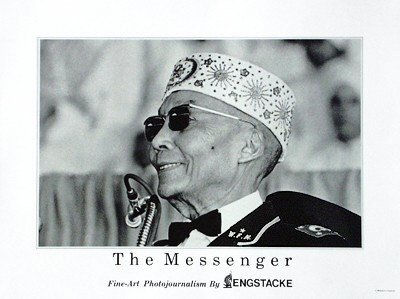 The Messenger by Robert Sengstacke Pricing Limited Edition Print image