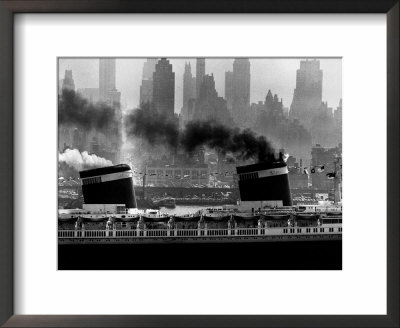 S.S. United States Sailing In New York Harbor by Andreas Feininger Pricing Limited Edition Print image