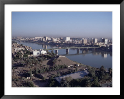 Tigris River, Baghdad, Iraq, Middle East by Guy Thouvenin Pricing Limited Edition Print image
