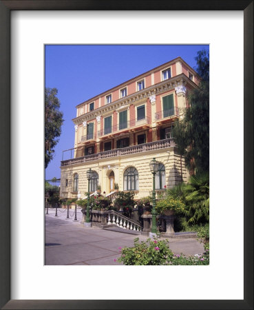 Grand Hotel Excelsior Vittoria, Sorrento by Barry Winiker Pricing Limited Edition Print image