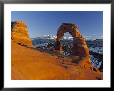 Delicate Arch, Arches Np, Utah, Usa by Gavin Hellier Pricing Limited Edition Print image