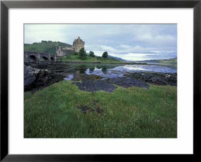 Eilean Donan Castle, Isle Of Skye, Scotland by William Sutton Pricing Limited Edition Print image