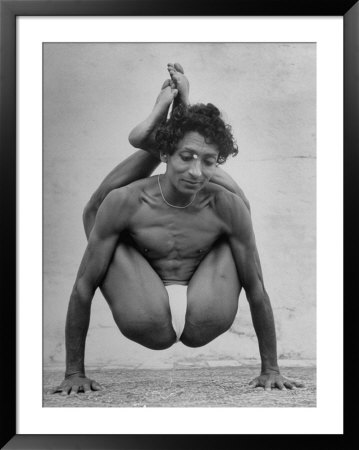 Hindu Man Practicing Yoga by Eliot Elisofon Pricing Limited Edition Print image