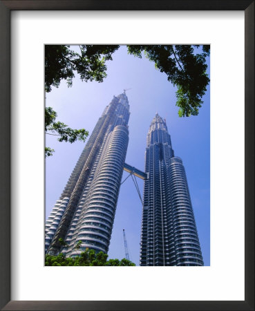 The Petronas Twin Towers, Kuala Lumpur, Malaysia, Asia by Robert Francis Pricing Limited Edition Print image