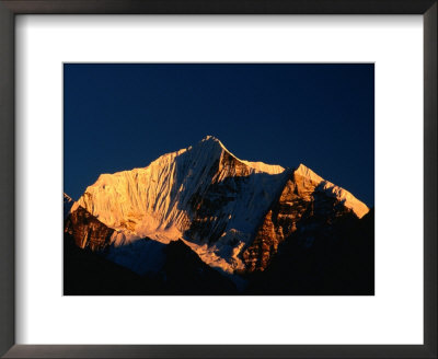 Dorje Lakpa, Langtang, Bagmati, Nepal by Gareth Mccormack Pricing Limited Edition Print image