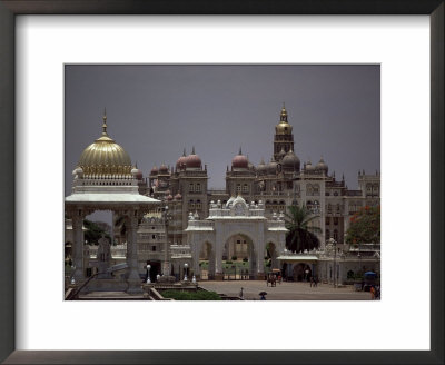 Maharajah's Palace, Mysore, Karnataka State, India by David Beatty Pricing Limited Edition Print image