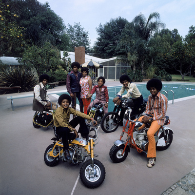 Pop Group Jackson Five: Jackie, Parents Joe And Katherine, Marlon, Tito, Jermaine And Michael by John Olson Pricing Limited Edition Print image