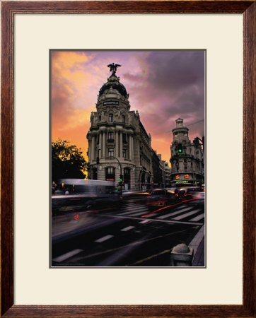 Madrid, Metropolis by Juan Manuel Cabezas Pricing Limited Edition Print image