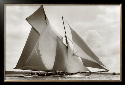 The Schooner Susanne by Frank Beken Pricing Limited Edition Print image