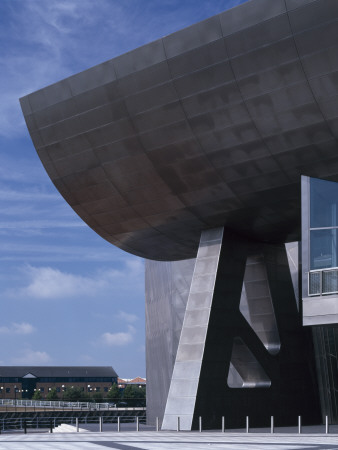 Lowry Arts Centre, Salford Quays, Machester, Entrance Canopy, Archit: Michael Wilford And Partners by Richard Bryant Pricing Limited Edition Print image