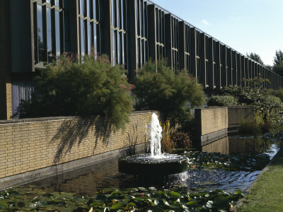 St Catherine's College, Oxford, England, Architect: Arne Jacobsen by Richard Bryant Pricing Limited Edition Print image
