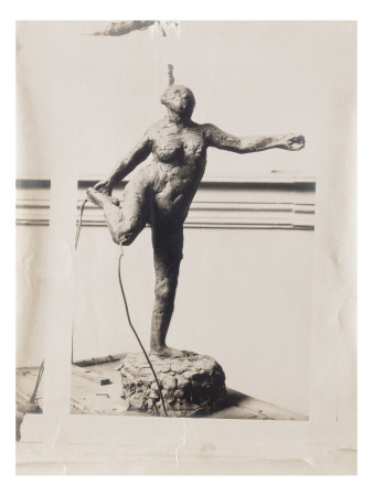 Photo D'une Sculpture En Cire De Degas : Danseuse Tenant Son Pied Droit Dans Sa Main Droite by Ambroise Vollard Pricing Limited Edition Print image