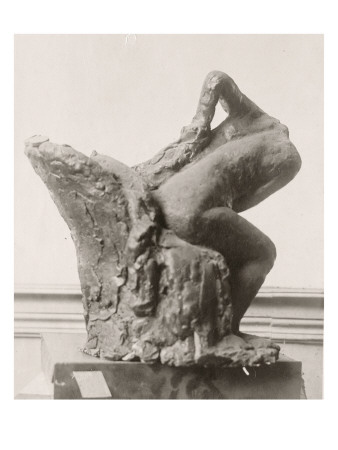 Photo D'une Sculpture En Cire De Degas:Femme Assise Dans Un Fauteuil S'essuyant Le Côté Gauche by Ambroise Vollard Pricing Limited Edition Print image
