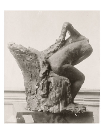 Photo D'une Sculpture En Cire De Degas:Femme Assise Dans Un Fauteuil S'essuyant Le Cote Gauche by Ambroise Vollard Pricing Limited Edition Print image