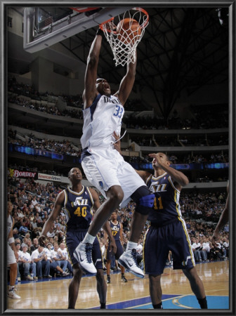 Utah Jazz V Dallas Mavericks: Brendan Haywood And Earl Watson by Glenn James Pricing Limited Edition Print image