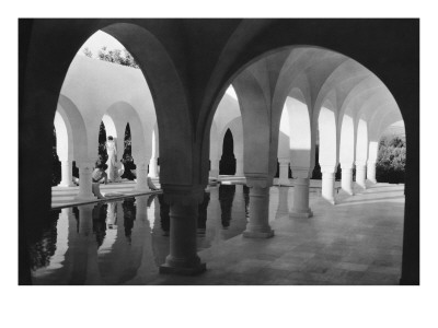 House & Garden - October 1934 by George Hoyningen-Huene Pricing Limited Edition Print image