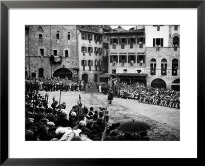 Arezzo, Giostra Del Saracino by Vincenzo Balocchi Pricing Limited Edition Print image