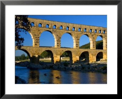 Pont Du Gard And Canoes by Bethune Carmichael Pricing Limited Edition Print image