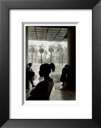Three Girls - Cuba, La Havane by Serge Clement Pricing Limited Edition Print image