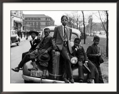 Southside Boys, Chicago, 1941 by Russell Lee Pricing Limited Edition Print image