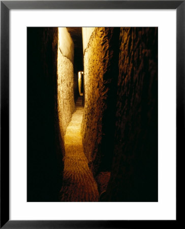 Napoli Sotterranea (Underground Passages), Naples, Italy by Jean-Bernard Carillet Pricing Limited Edition Print image
