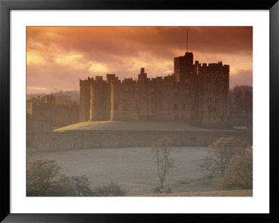 Castle Alnwick, United Kingdom by Rich La Salle Pricing Limited Edition Print image