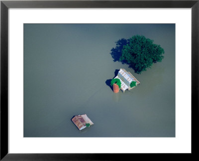 Jefferson City Farmhouse During The 1993 Missouri River Floods, Missouri, Usa by Jim Wark Pricing Limited Edition Print image