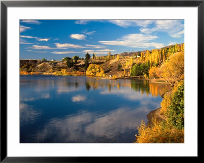 Autumn Colours, Lake Dunstan, Central Otago, New Zealand by David Wall Pricing Limited Edition Print image