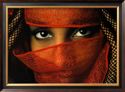 Veiled Tunisian Woman by Matthias Stolt Pricing Limited Edition Print image