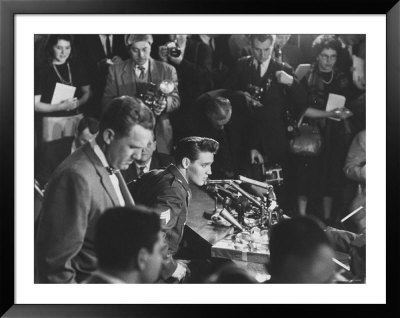 Elvis Presley Speaking To The Press On His Return To The Us After His Army Service by Al Fenn Pricing Limited Edition Print image
