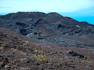Vulkan Auf Santa Cruz (Galapagos) by Oliver Schwartz Pricing Limited Edition Print image