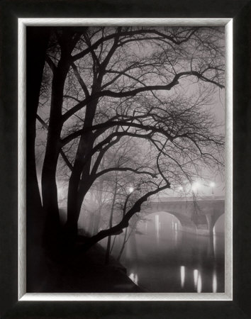 Le Pont Neuf, C.1932 by Brassai Pricing Limited Edition Print image