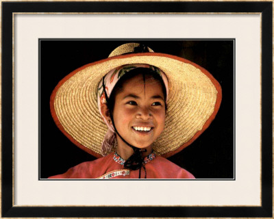 Yunnan, Chine by Gilles Santantonio Pricing Limited Edition Print image