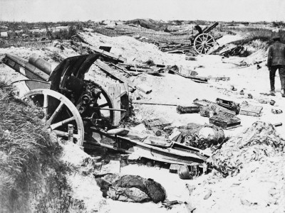 Battle Of Amiens 1918 by Robert Hunt Pricing Limited Edition Print image