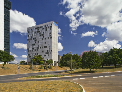 Brasilia - Annexes, Architect: Oscar Niemeyer by Alan Weintraub Pricing Limited Edition Print image