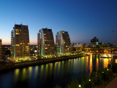 The Nv Buildings, Apartments, Salford Quays, Manchester, Architect: Broadway Malyan by Craig Auckland Pricing Limited Edition Print image