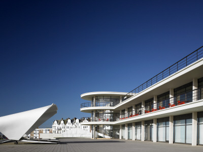De La Warr Pavilion - 1934, Bexhill On Sea, East Sussex, England, Restored By Troughton Mcaslan by David Churchill Pricing Limited Edition Print image