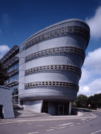 European Institute Of Health And Medical Sciences, Guildford, Surrey, Architect: Nicholas Grimshaw by Sarah J Duncan Pricing Limited Edition Print image