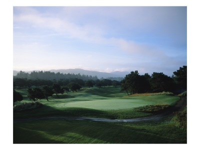 Gearhart Golf Links, Hole 18 by Stephen Szurlej Pricing Limited Edition Print image