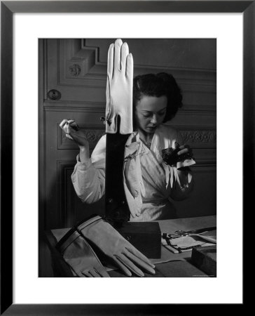 Worker At Roger Fare Glove Factory In Paris Stitching Some Detail By Hand by Gjon Mili Pricing Limited Edition Print image