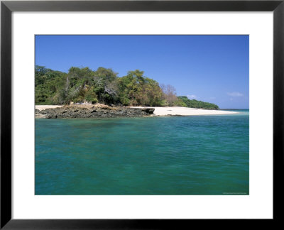 Chapera Island, Contadora, Las Perlas Archipelago, Panama, Central America by Sergio Pitamitz Pricing Limited Edition Print image